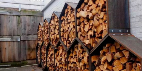 Как да си направите багажник за дърва за огрев: как да го изградите сами, видео